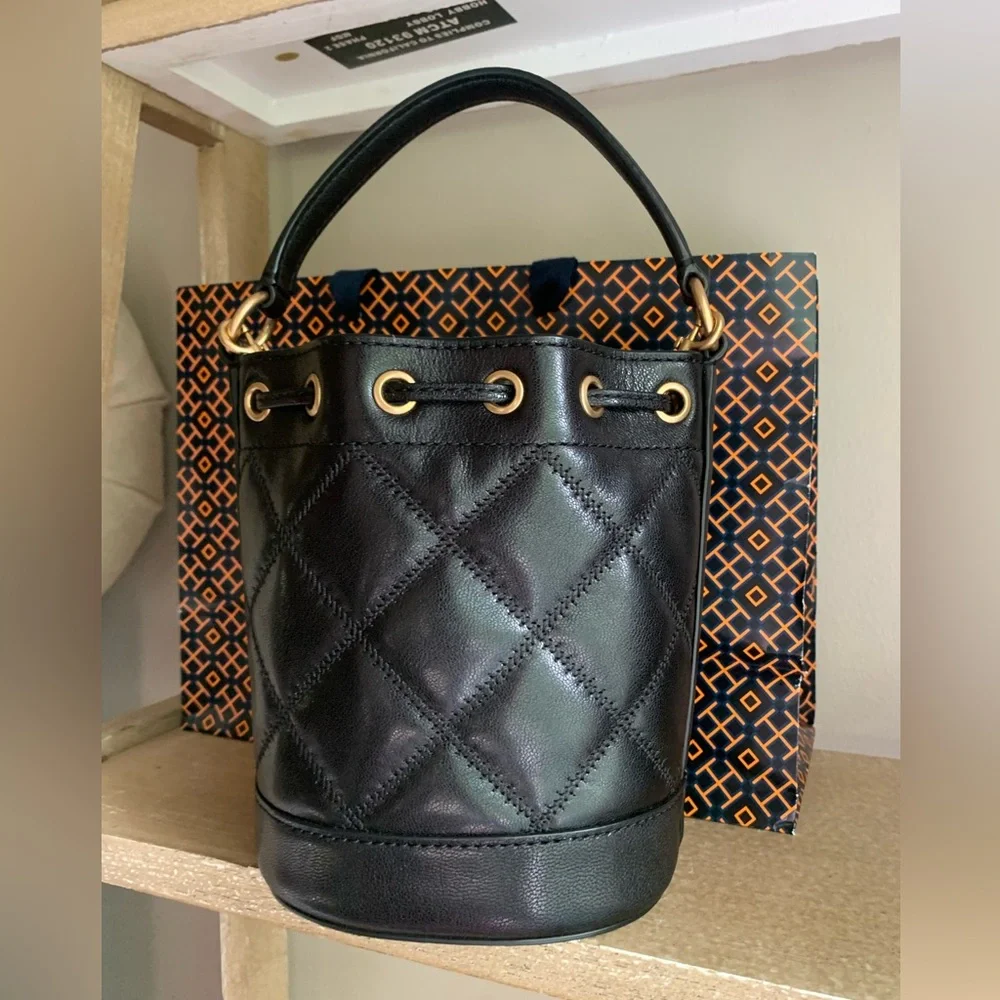 Tory Burch Black Quilted Bucket Bag - Picture 4 of 11
